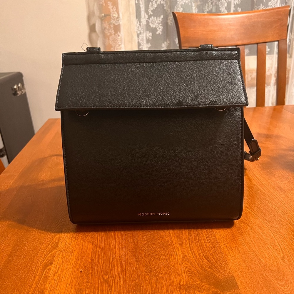 MODERN PICNIC Insulated lunch bag